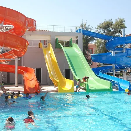 ホテル Hedef Beach 4*