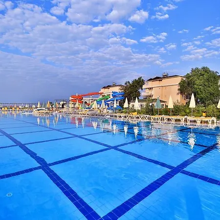 Hedef Beach 4* Alanya