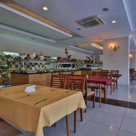 Hedef Beach 4* Alanya