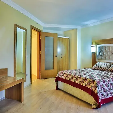 Hotel Hedef Beach 4*