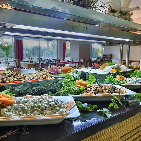 Hedef Beach 4* Alanya