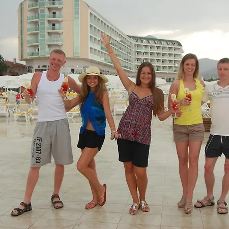 Hedef Beach 4* Alanya